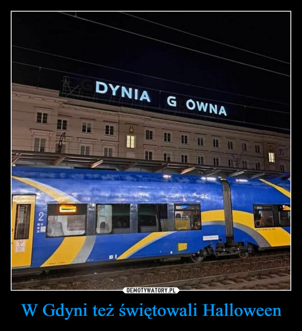W Gdyni też świętowali Halloween –  2BUAN 201110DYNIA G OWNA